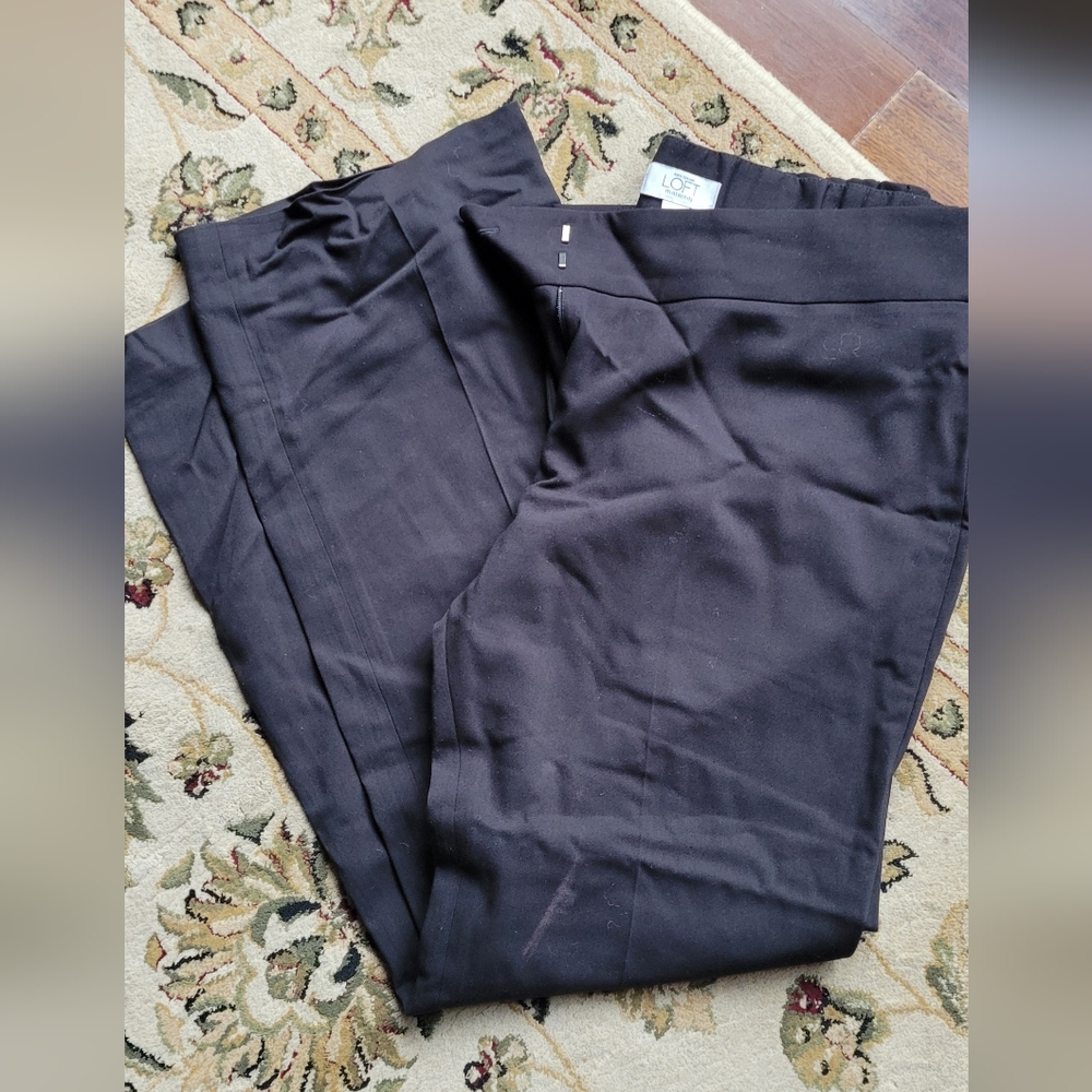 Loft maternity trousers. Size 8